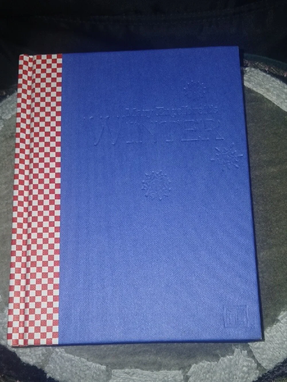 Mary Engelbreit Winter 1996 Book Of Homemade Crafts Designed By Charlotte Lyons